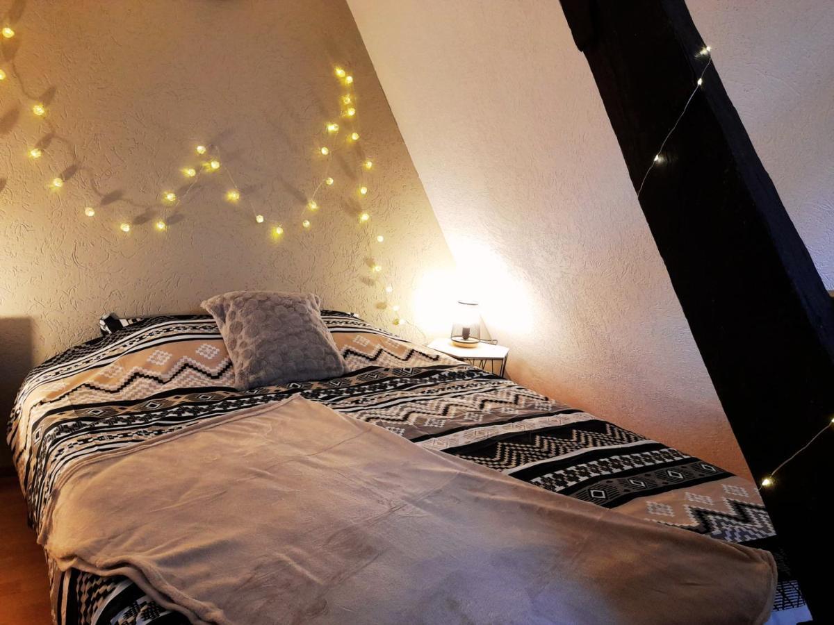 L'Authentique - Appartement Cosy En Hyper Centre بوفيه المظهر الخارجي الصورة